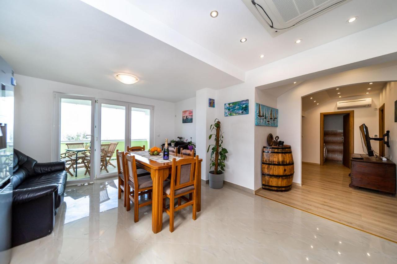 Apartmani Pero Dido Banjol Exterior foto