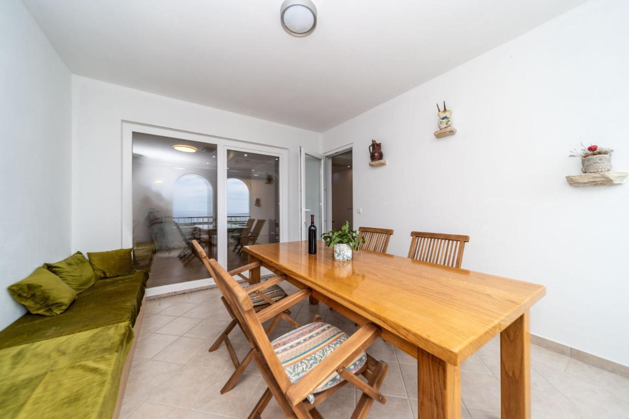 Apartmani Pero Dido Banjol Exterior foto